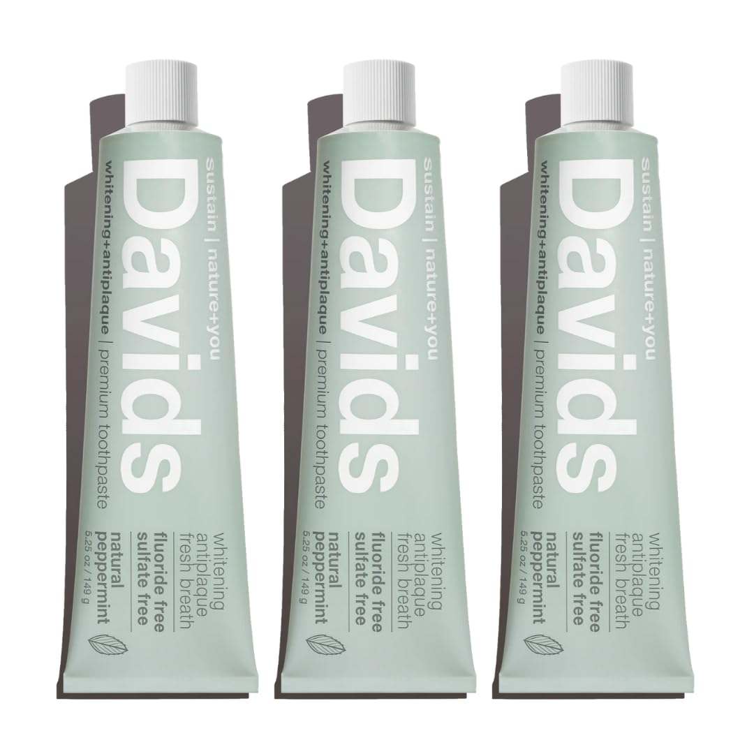 Davids fluoride-free whitening toothpaste 3-pack, natural tooth cleaning agent with fresh mint flavor and brightening formula.