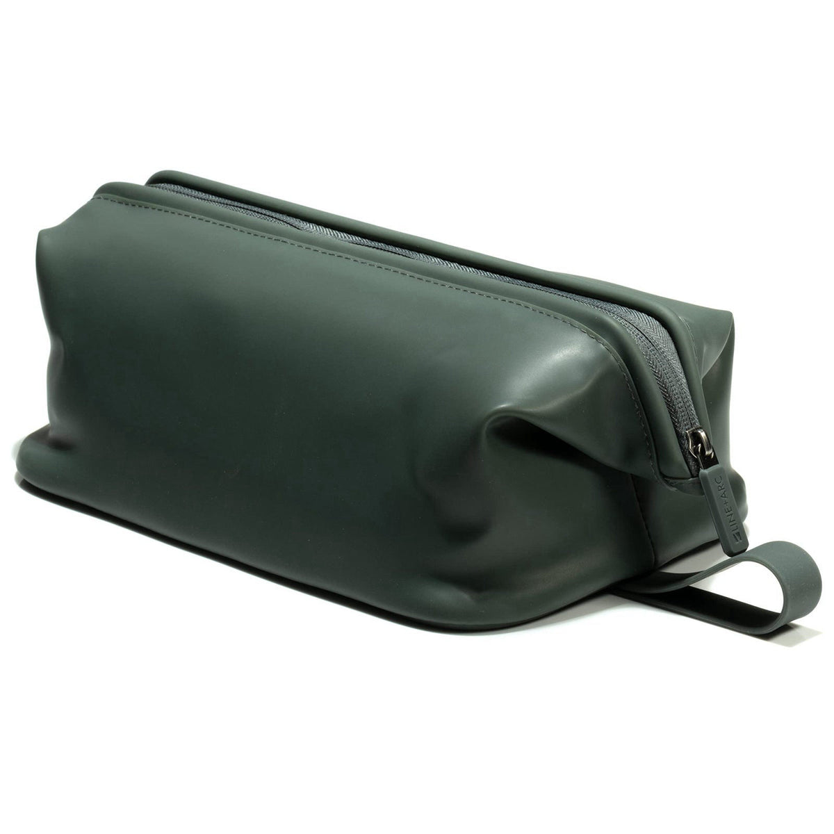 LINE+ARC Easy-to-Clean Silicone Dopp Kit & Toiletry Bag, Forest (3.5L) – product photo (Toiletry Bags)