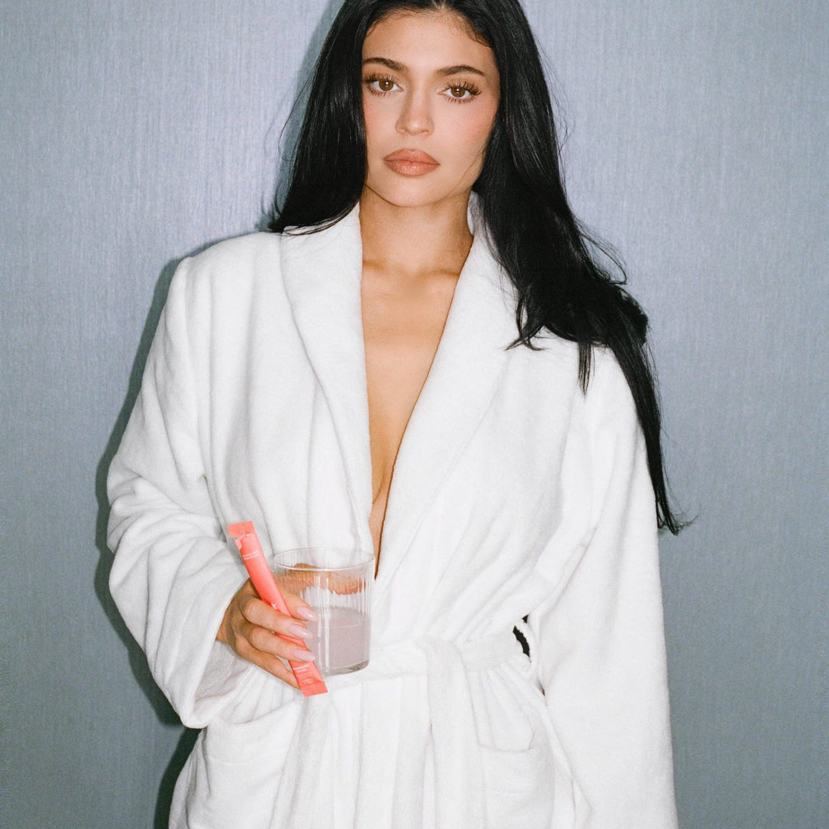 k2o by Kylie Jenner Advanced Skin Hydration Mix with Electrolytes, Hyaluronic Acid & Verisol Collagen Peptides - Clinica