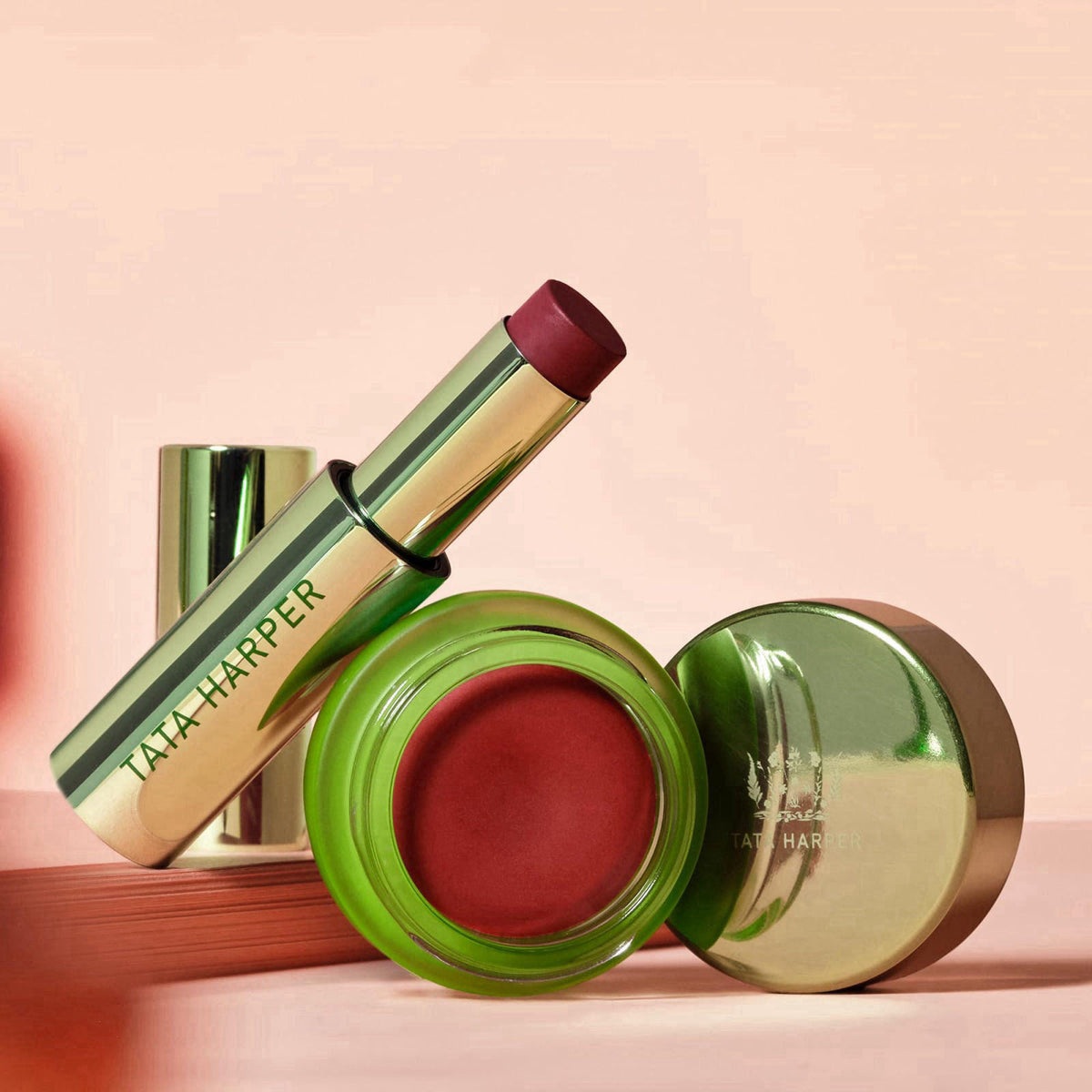 Tata Harper Cream Blush, Dewy Cream Blush, Natural Makeup, Natural Ingredients – back view and specifications