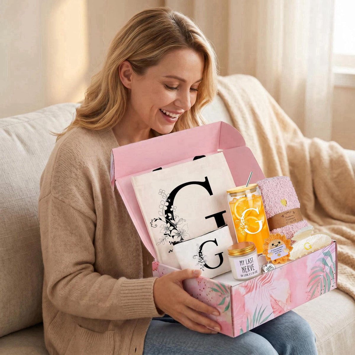 wolmtwang Monogrammed Birthday Gifts for Women Initial Large Canvas Tote Bag Personalized Gift for Mom Aunt Friends Teac
