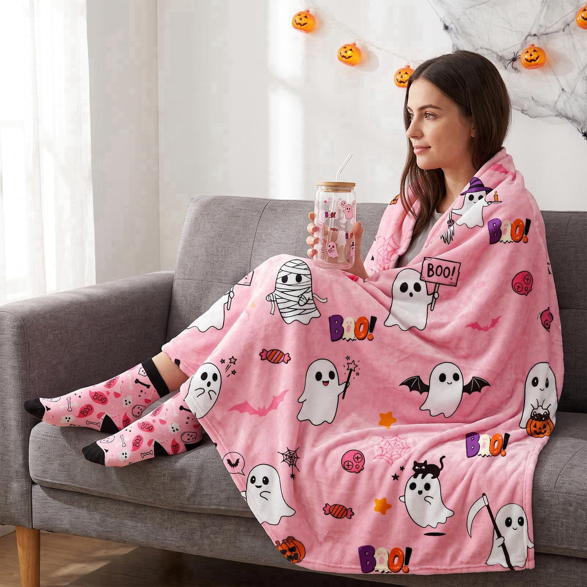 PuffDecoLab Boo Basket Stuffers for Women 10Pcs Halloween Spooky Theme Gift – back view and specifications