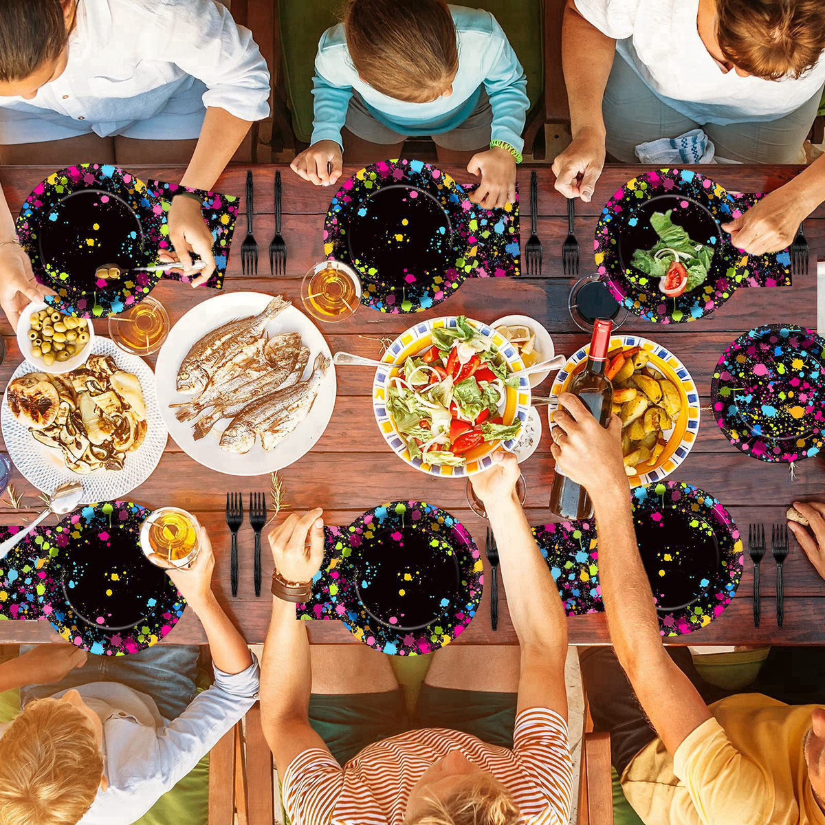 party greeting – Party Packs on display