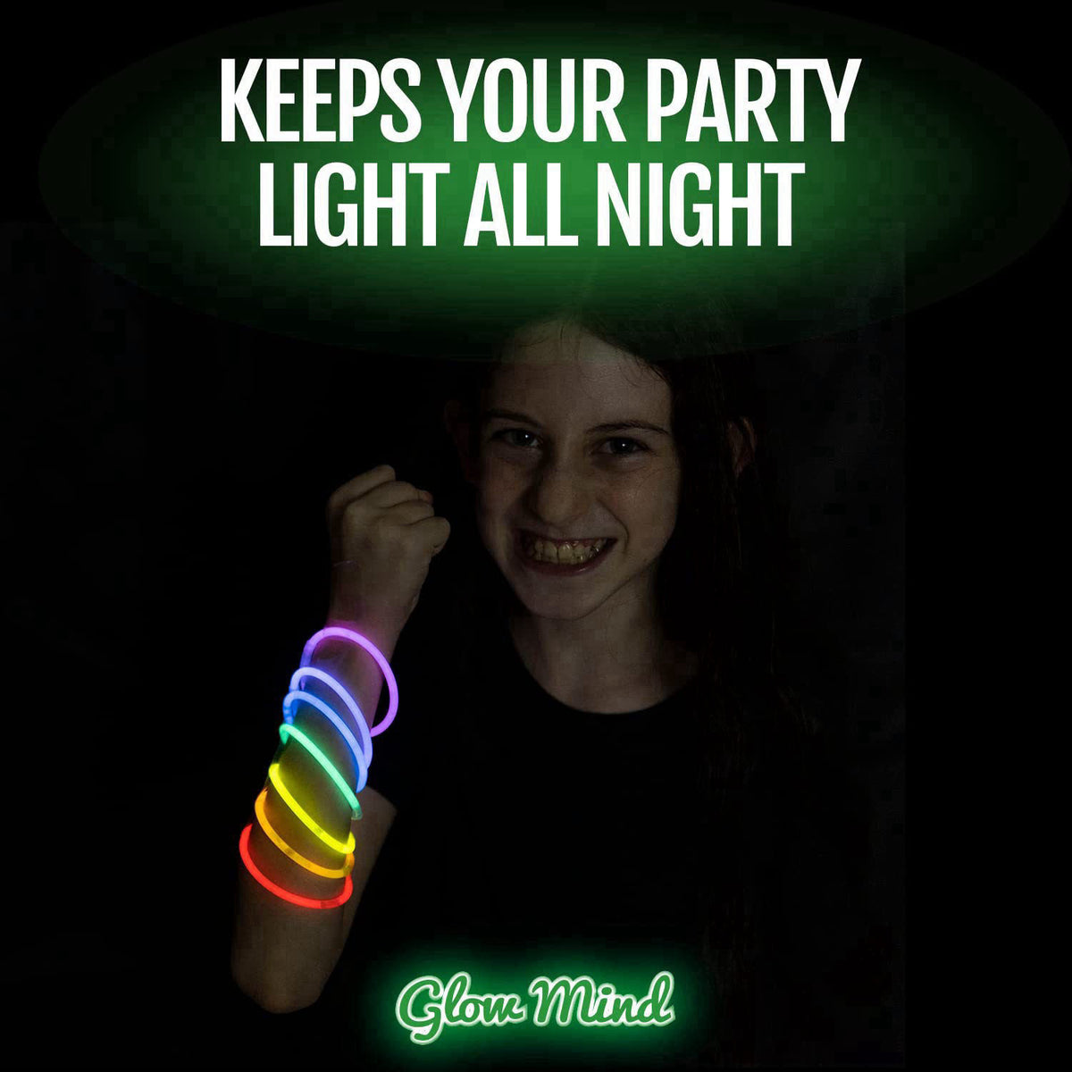 Glow Mind 400 Ultra Bright Glow Sticks Bulk - Halloween Glow in the Dark Party Supplies Pack - 8" Neon Glowsticks Pa