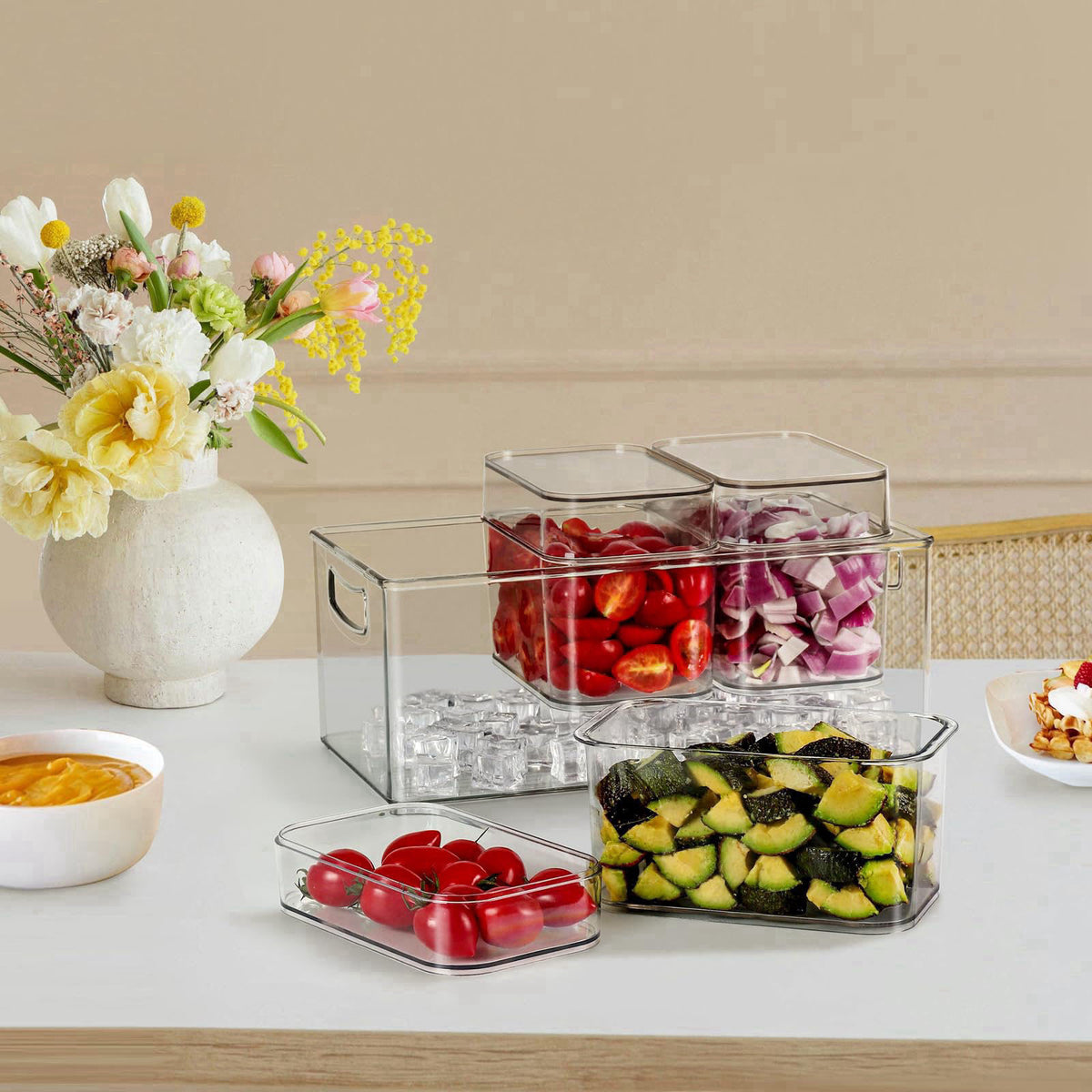 Hudgan Large Salad Bar Caddy, Chilled Condiment Tray, Taco Bar Serving Set – close-up detail in Clear