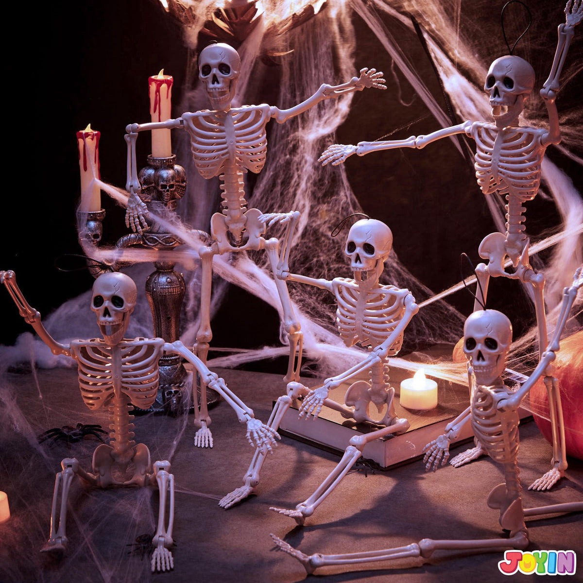 JOYIN – Outdoor Holiday Decorations on display