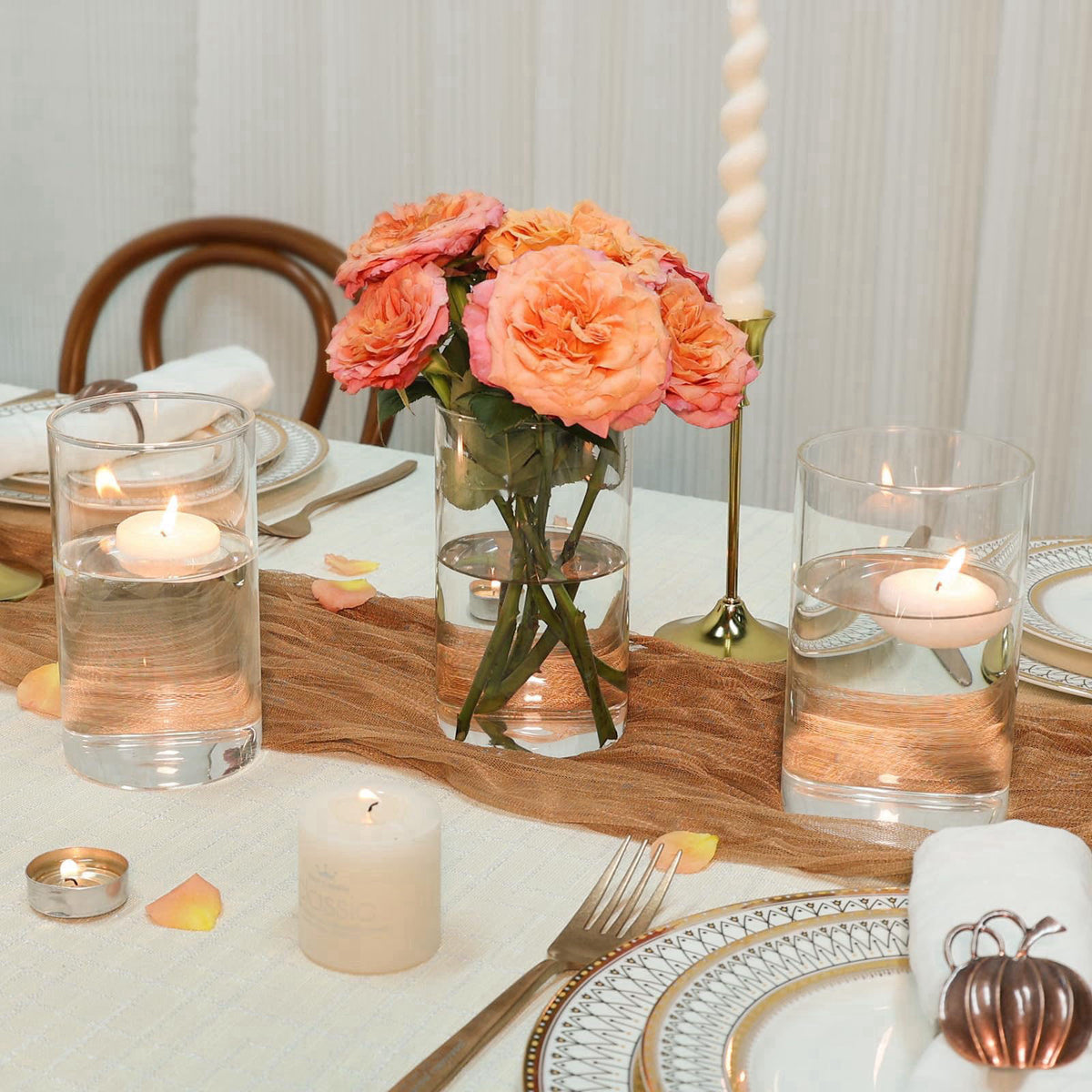 SUPMIND 6Pcs Glass Cylinder Vases, Clear Flower Vase Bulk for Centerpieces – close-up detail in Clear