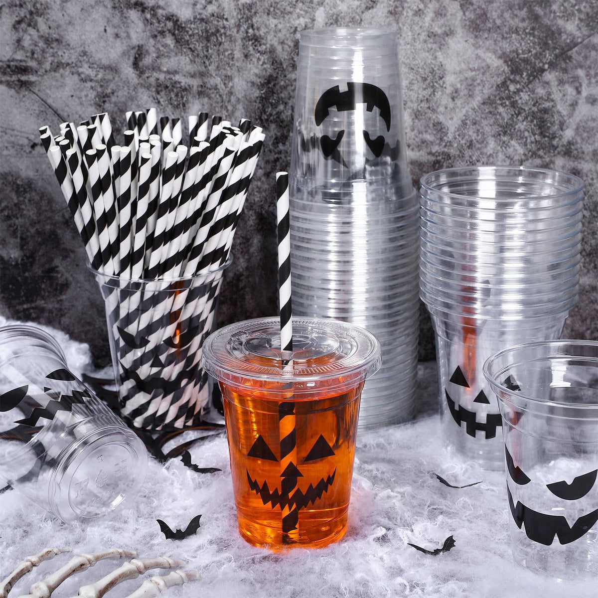 Whaline 60Pcs Halloween Plastic Cups with Lids Straws, 12oz, 6 Designs – close-up detail