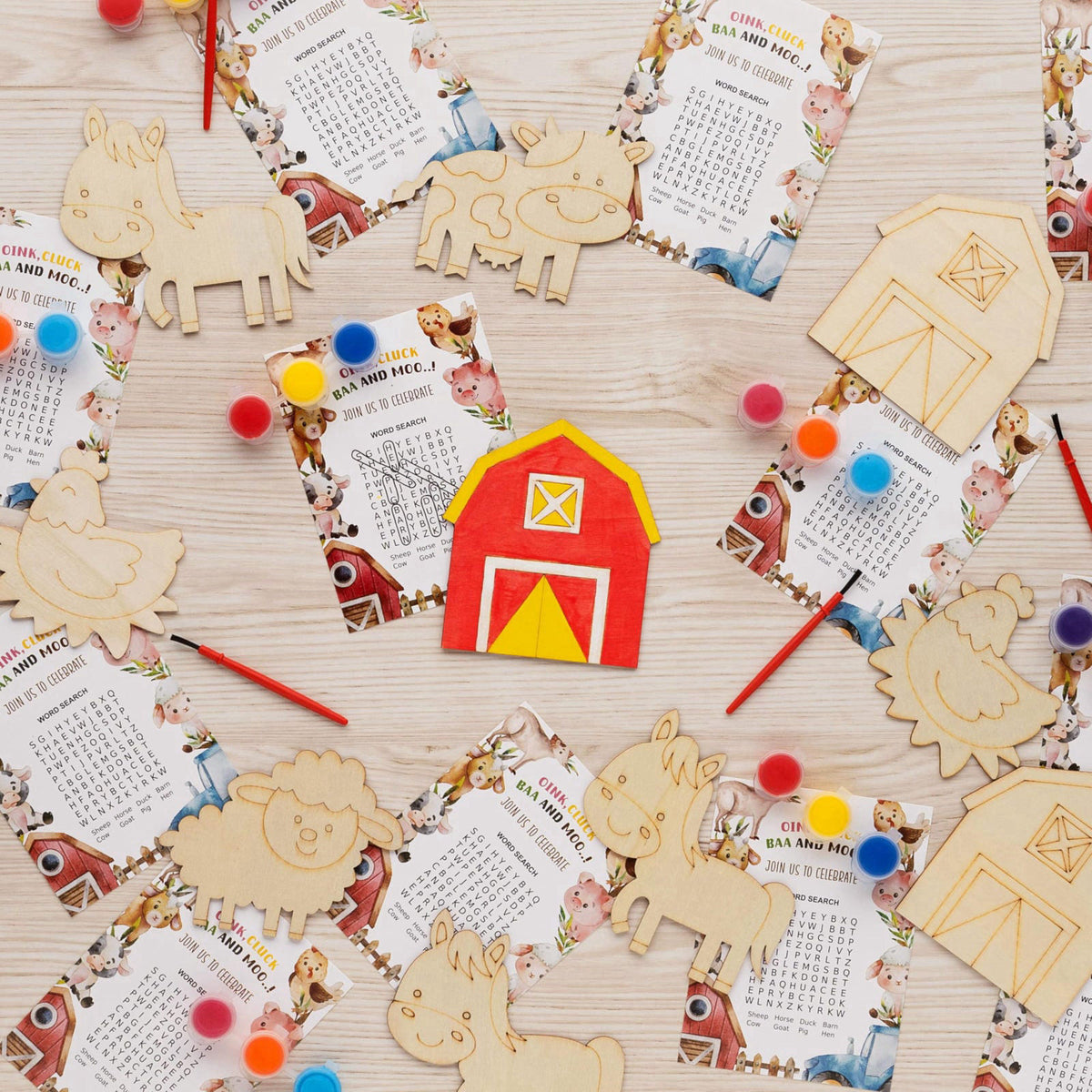 GEECOZYLIFE 24PCS Farm Animals Party Favors - Farm Barnyard Wooden Painting Craft Kit – packaging and label