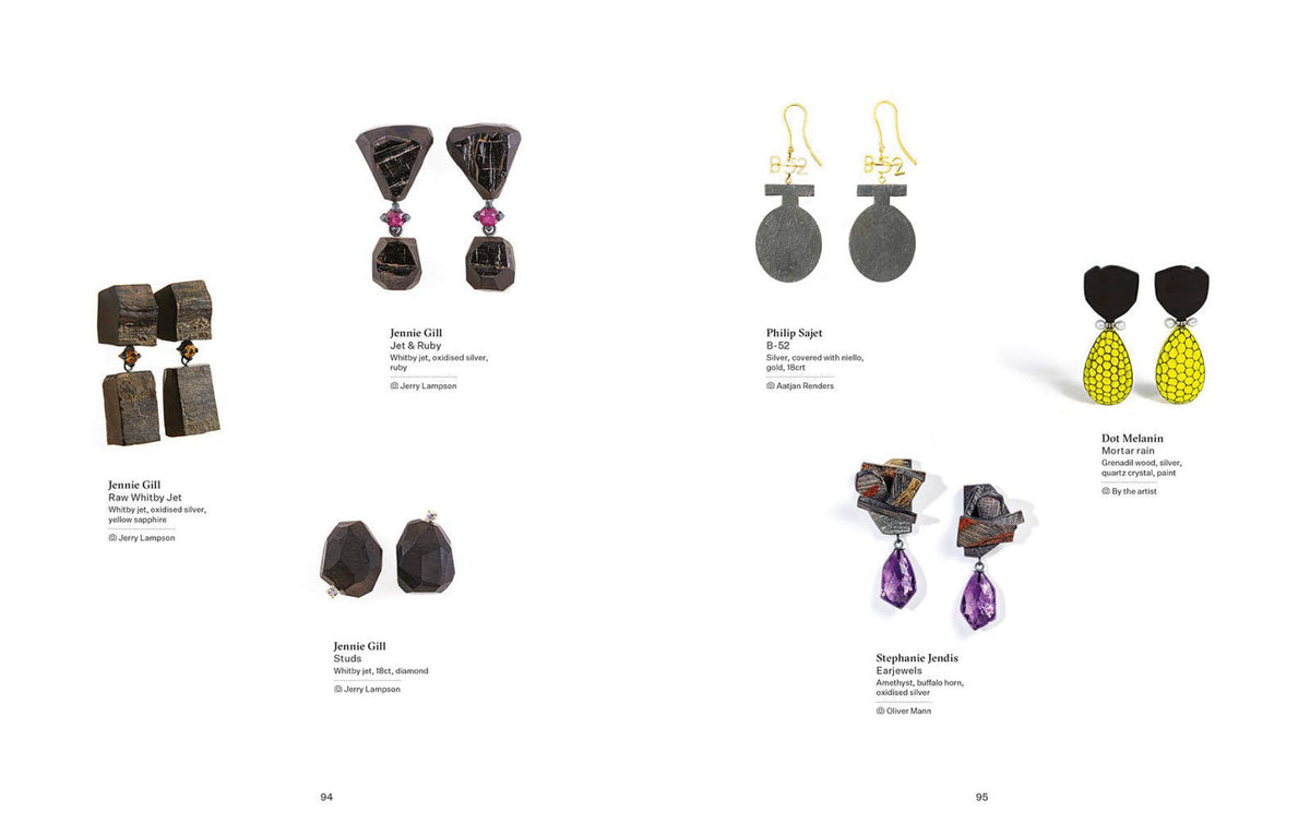 New Earrings 500 Contemporary Jewellery Designs by by Nicolás Estrada (Editor) Format: Hardcover — view 6