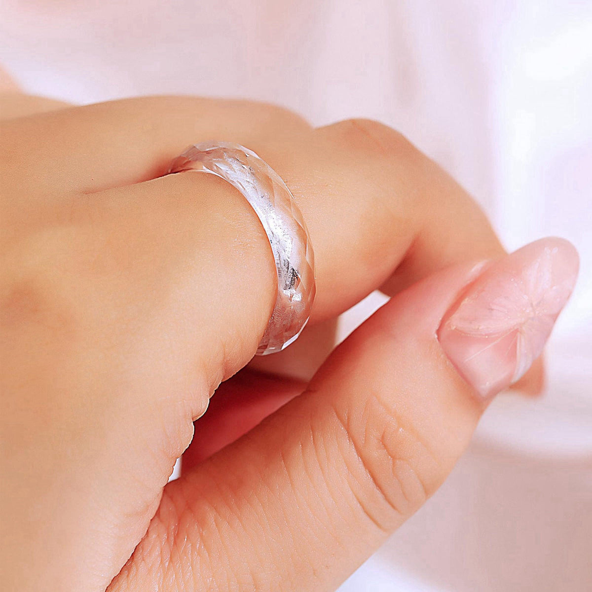 CHINALUSTER Fine Jewelry New Trend White Sapphire Ring Classic Original Jewelry For Women&Men Daily Wear – close-up deta