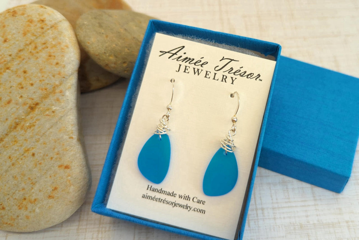 Aimee Tresor Popular Recycled Sea Glass Earrings on Sterling Silver Hooks – back view and specifications