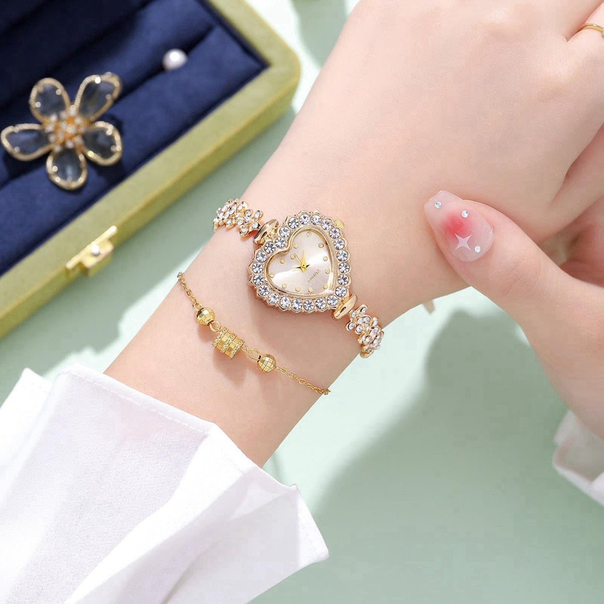 Dacdyi 5Pcs Fashionable Diamond Heart Shaped Women Watch Bracelet Wholesale Watches Flower Analog Quartz Wristwatches – 