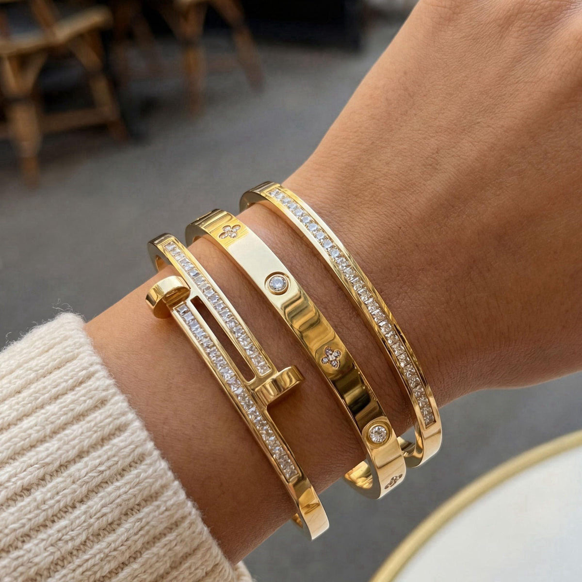 Camhanno Gold Bangle Bracelets for Women, 18K Gold Plated Stainless Steel Stackable Bangles, Non-Tarnish Trendy Jewelry,