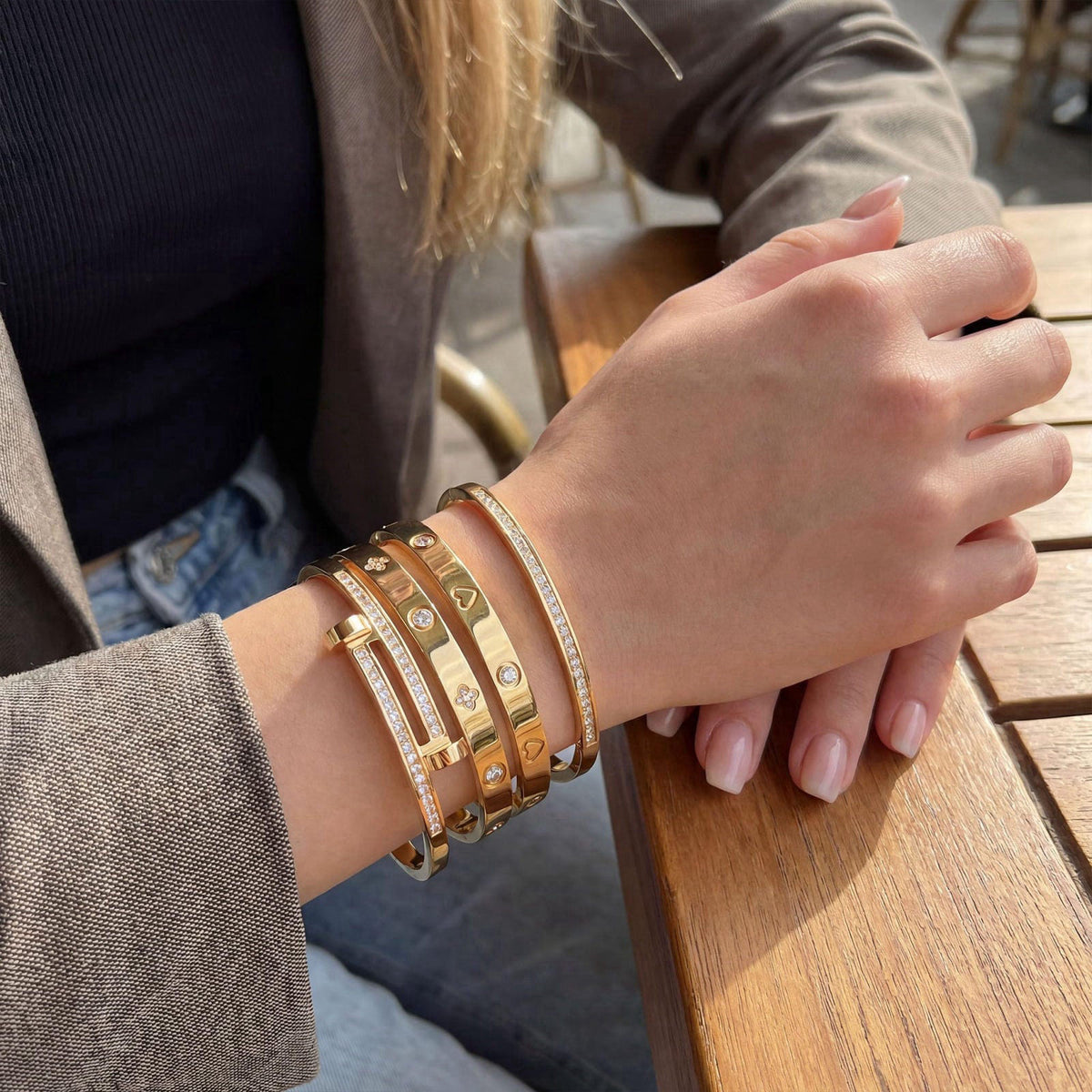 Camhanno Gold Bangle Bracelets for Women, 18K Gold Plated Stainless Steel Stackable Bangles, Non-Tarnish Trendy Jewelry,