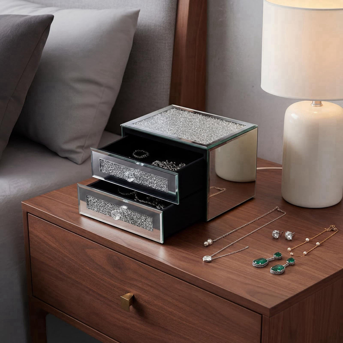 Kenning – Jewelry Boxes on display