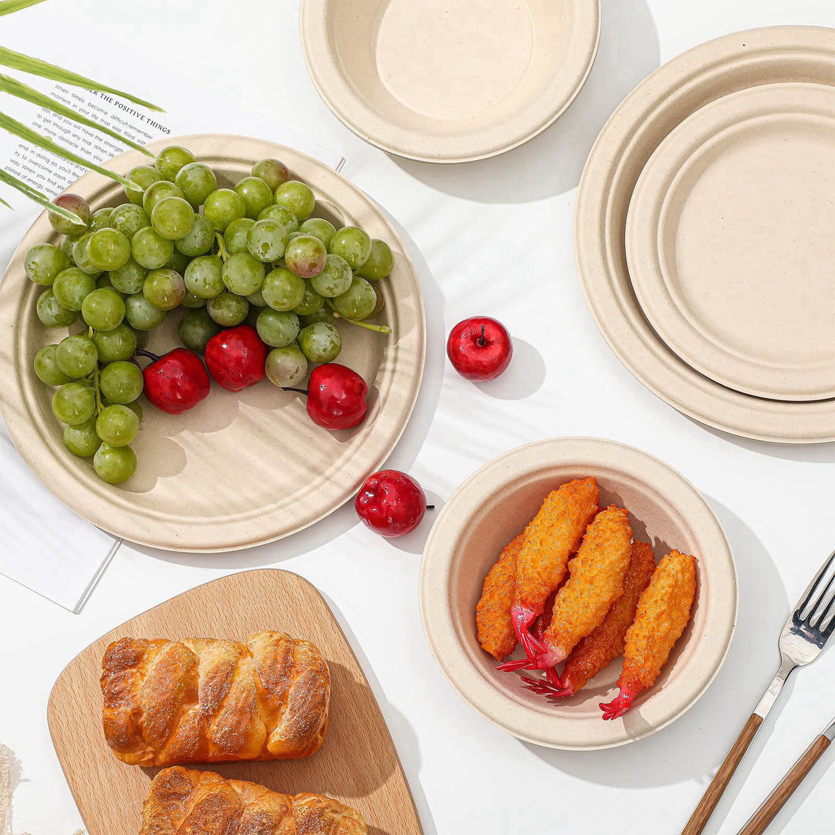 Havawish 150 Pcs Compostable Paper Plates and Bowls Set, 7 Inch 9 Inch 12oz – close-up detail in Wood