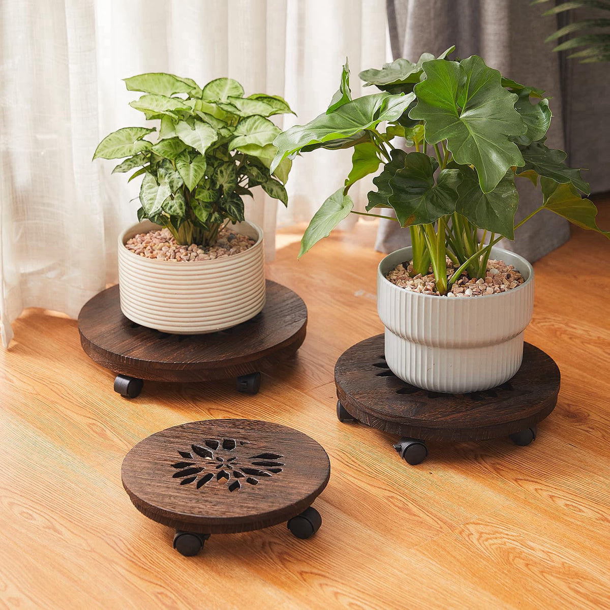 GZQWDC Wooden Plant Stand with Wheels,Rolling Planter Caddy,Heavy Duty – close-up detail