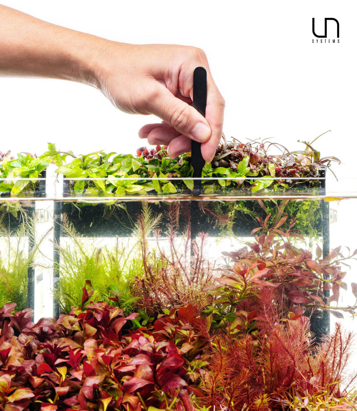 Ultum Nature Systems – Lab Tweezers on display
