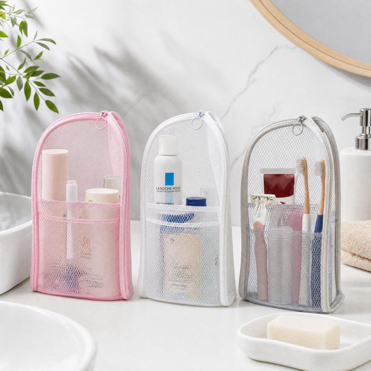 ROVLET Standing Toiletry Bag, larger Portable Foldable Hanging Travel Organizer – close-up detail