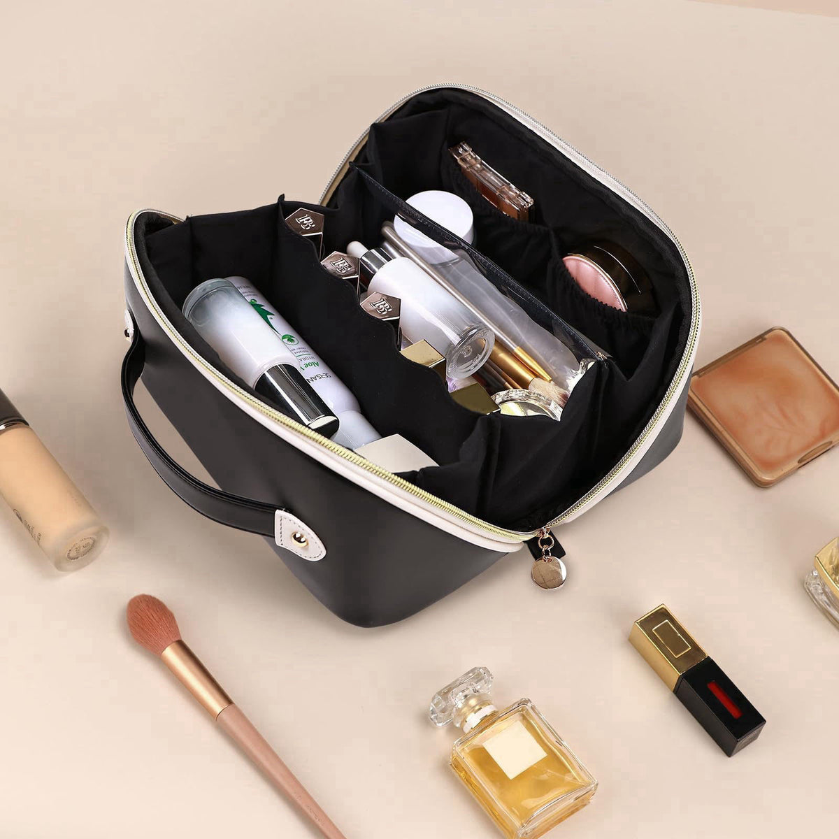 Prite Makeup Bag Travel Toiletry Bag Open Flat Cosmetic Organizer for Women – close-up detail
