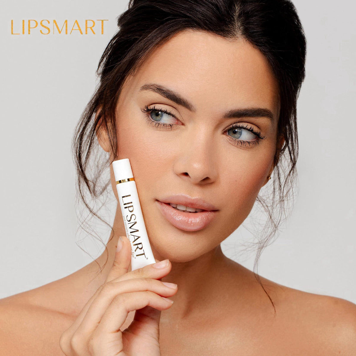Lipsmart Ultra Hydrating Lip Treatment Moisturizer and Volumizer - Powerful Hydration for Dry Lips (3) – alternate angle