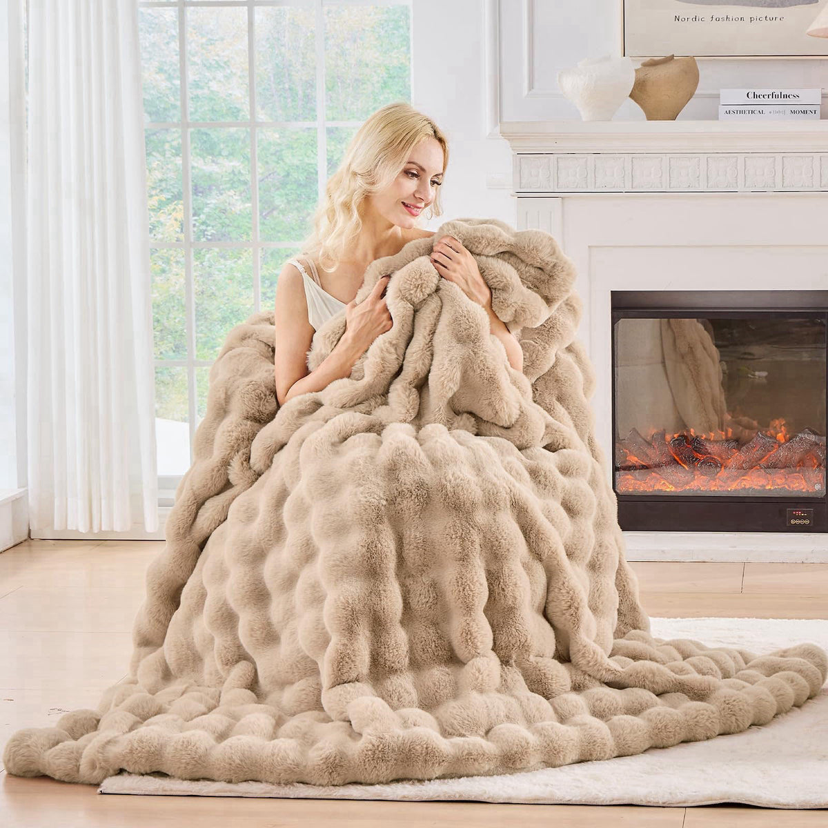 BENVWE Faux Fur Throw Blanket for Couch - Cozy Fuzzy Soft Plush Fluffy Thick Luxury Minky Bubble Blanket for Living Room