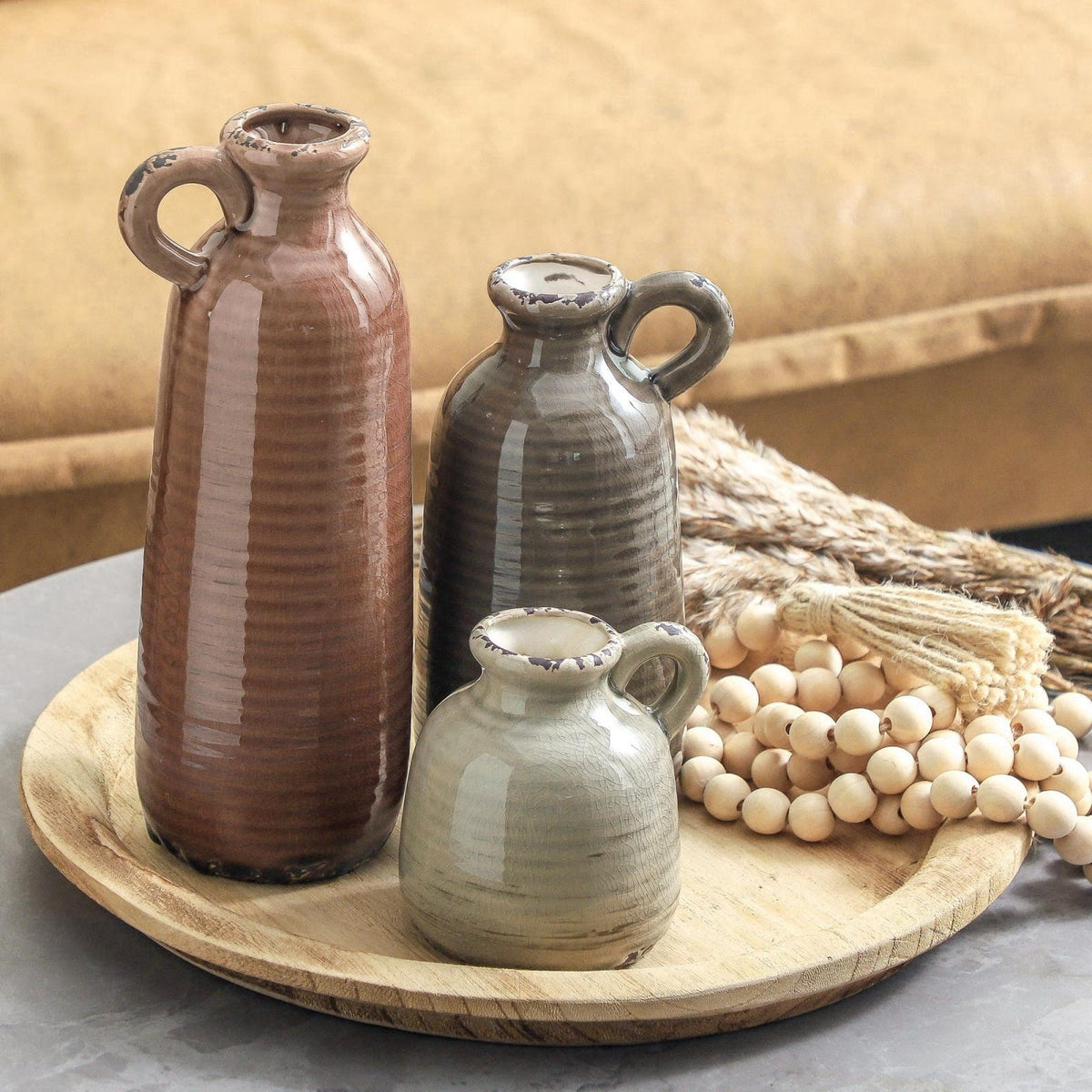 ooit – Vases on display