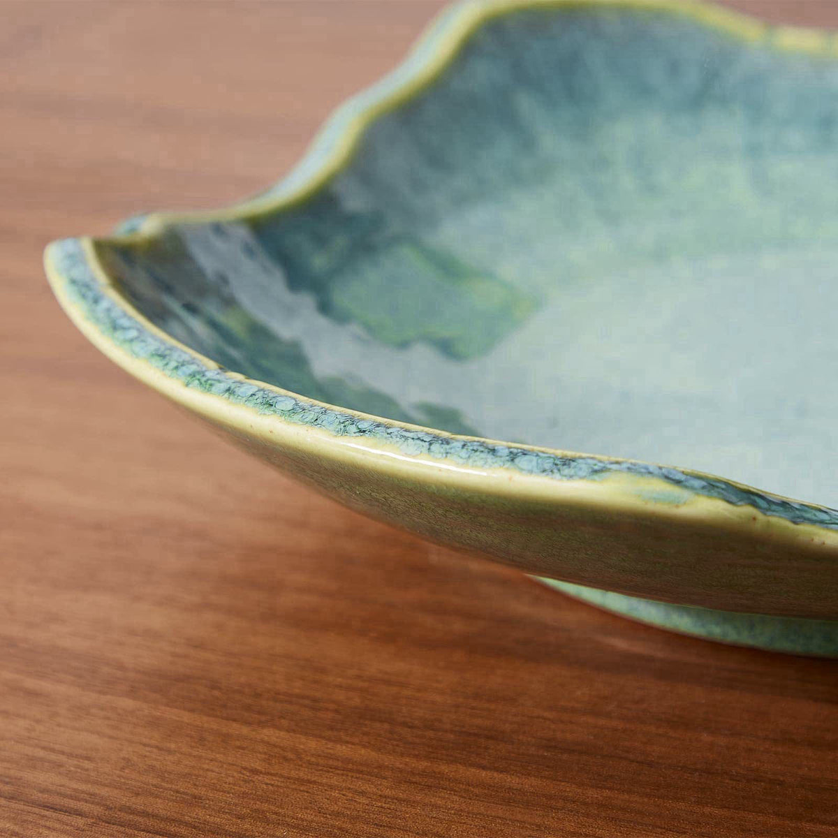 VOMANA – Decorative Bowls on display