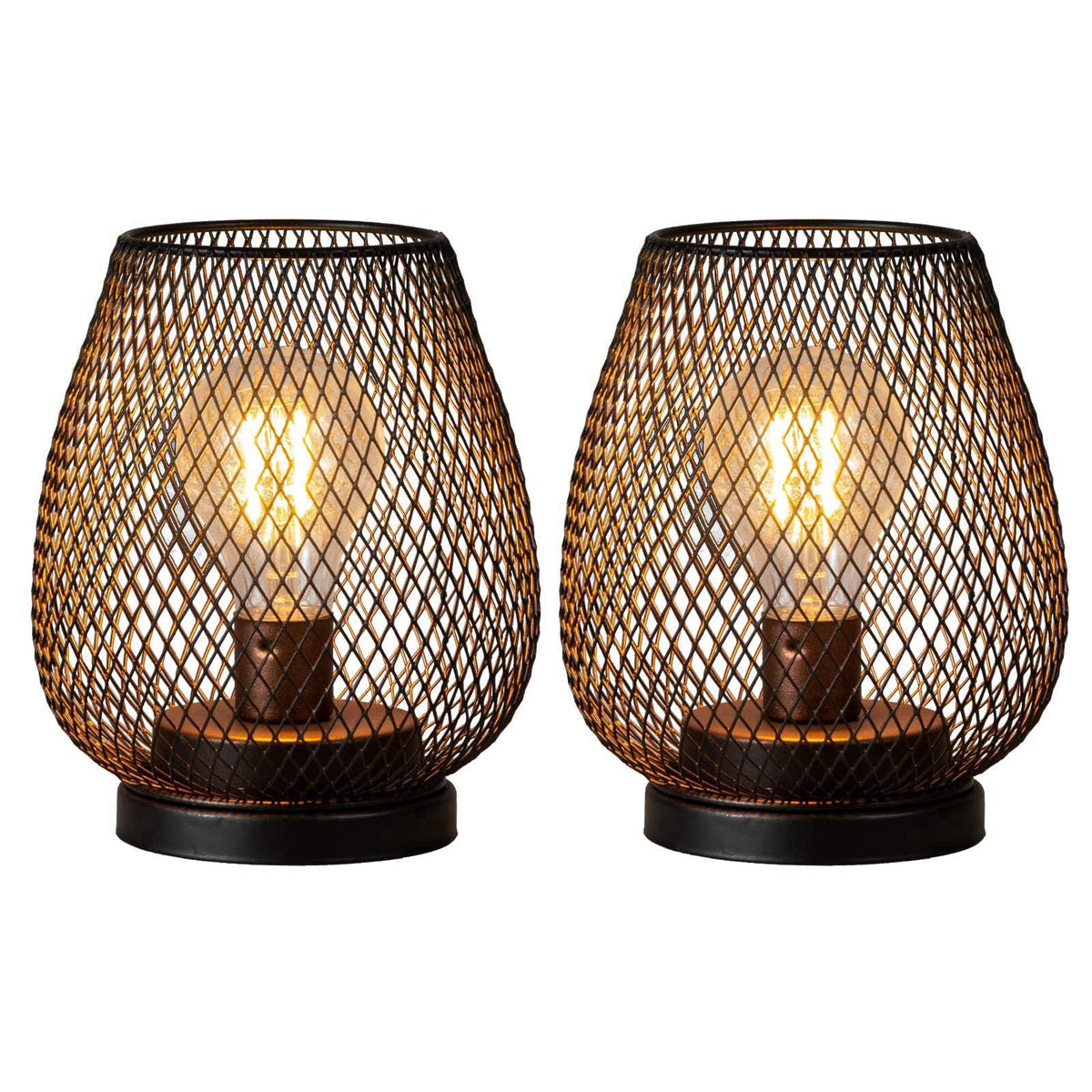 NEEDOMO – Lanterns on display