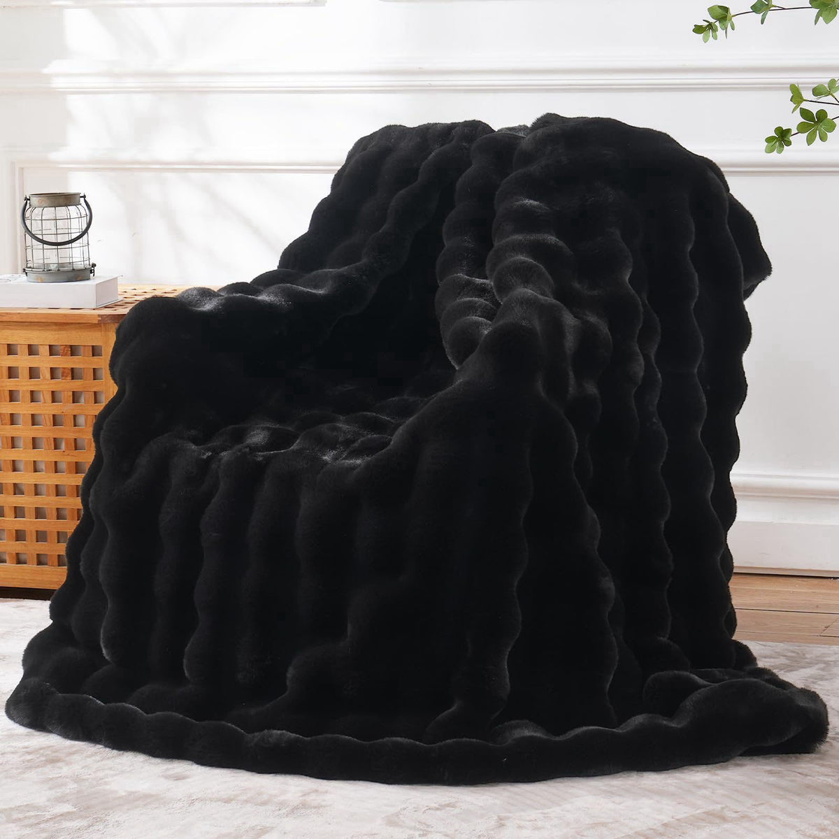 BENVWE Faux Fur Throw Blanket for Couch - Thickened Fluffy Soft Bubble Blanket for Living Room Home Decor - Fathers Day 