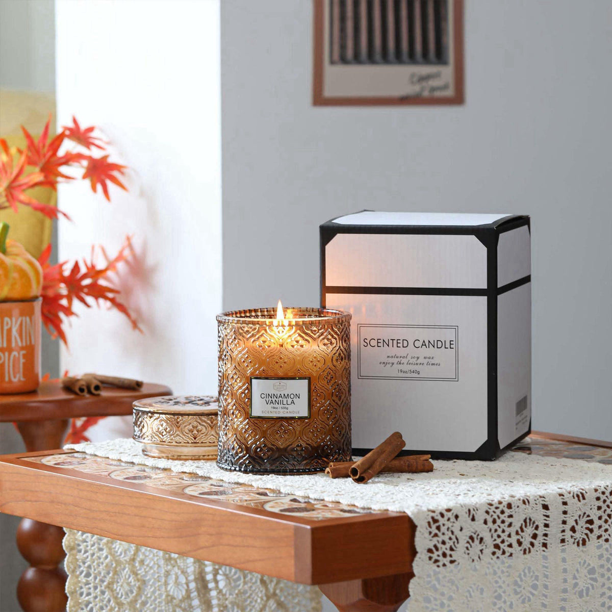 SUPREME LIGHTS &middot;2017&middot; Fall Candle, Cinnamon Vanilla Spice Candles, 19oz Large Candle – back view and speci