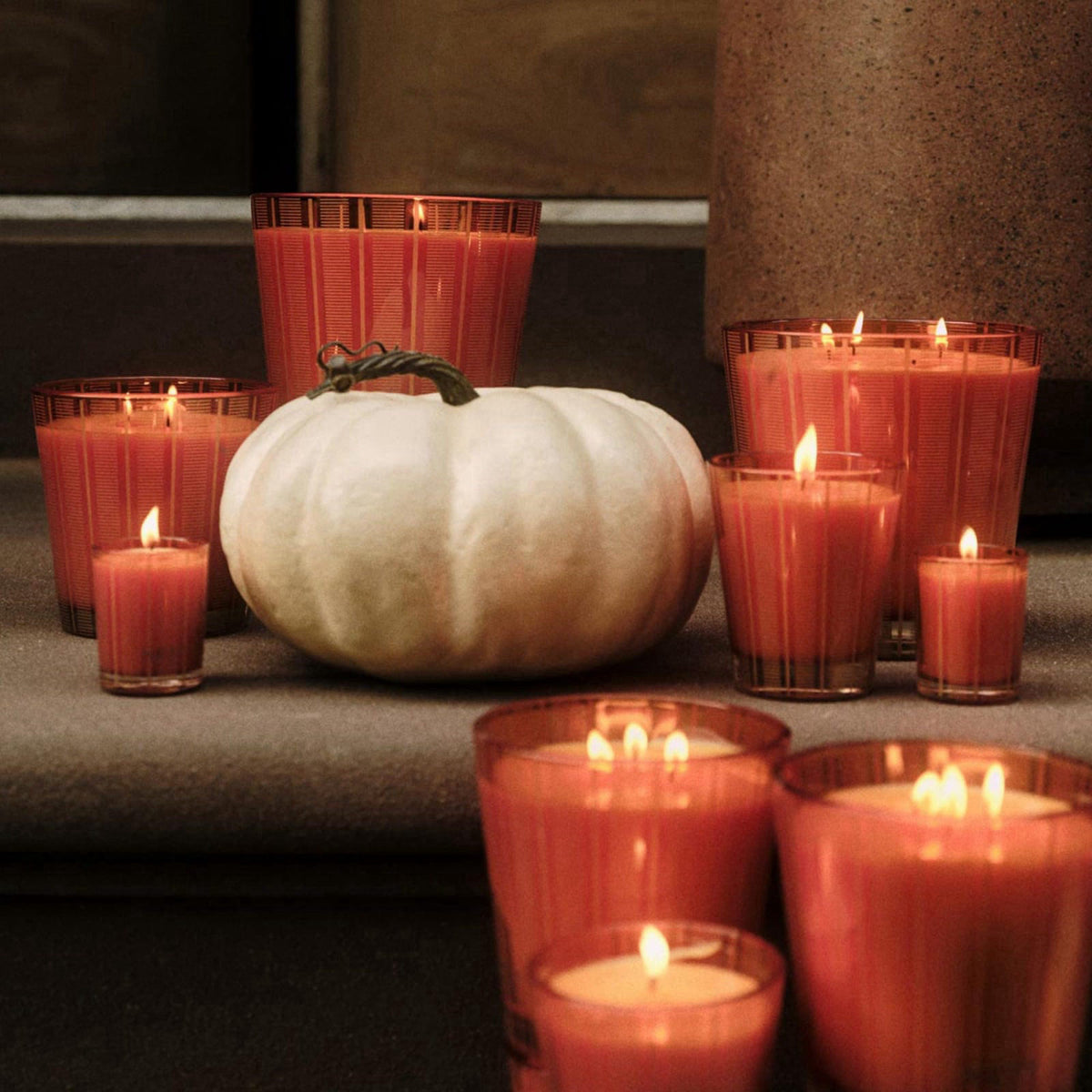 NEST New York Scented Classic Candle Pumpkin Chai by Premium Selection — view 4