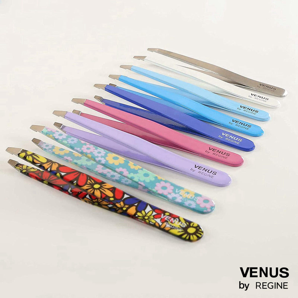 Regine Switzerland – Tweezers on display
