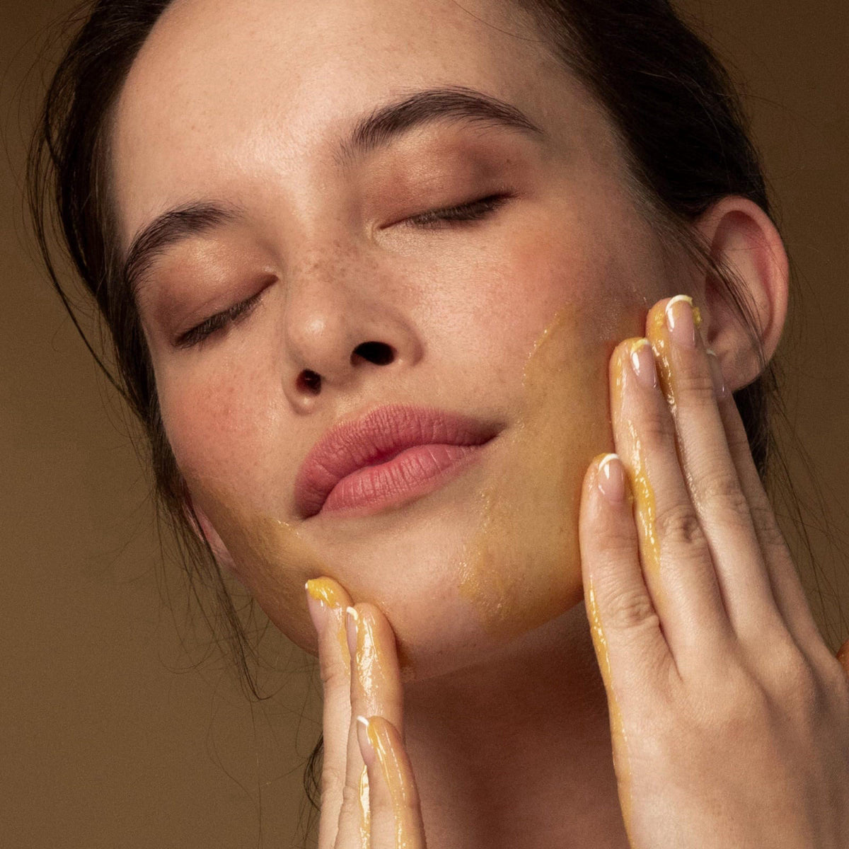 ANTIPODES Grapeseed Butter Cleanser, 75 ML – close-up detail