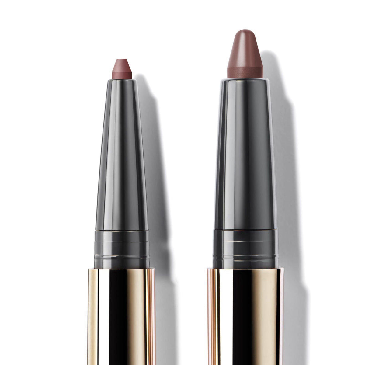 ICONIC LONDON Smokey Eye Dual Ended Eyeliner | Water Resistant – close-up detail in Spiced Plum