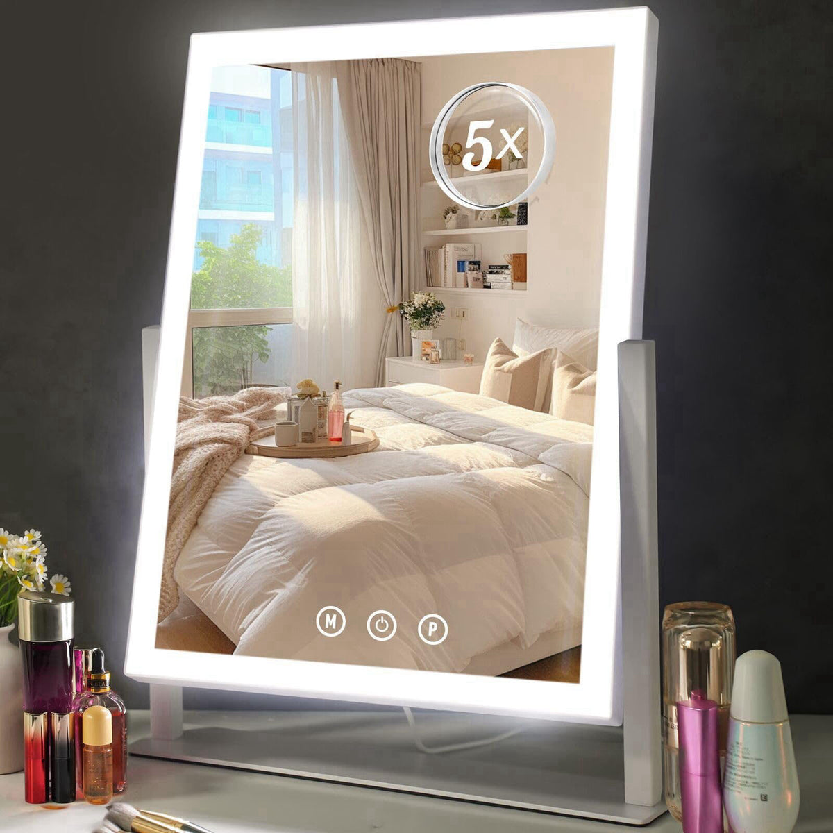 ViKert – Makeup Mirrors on display