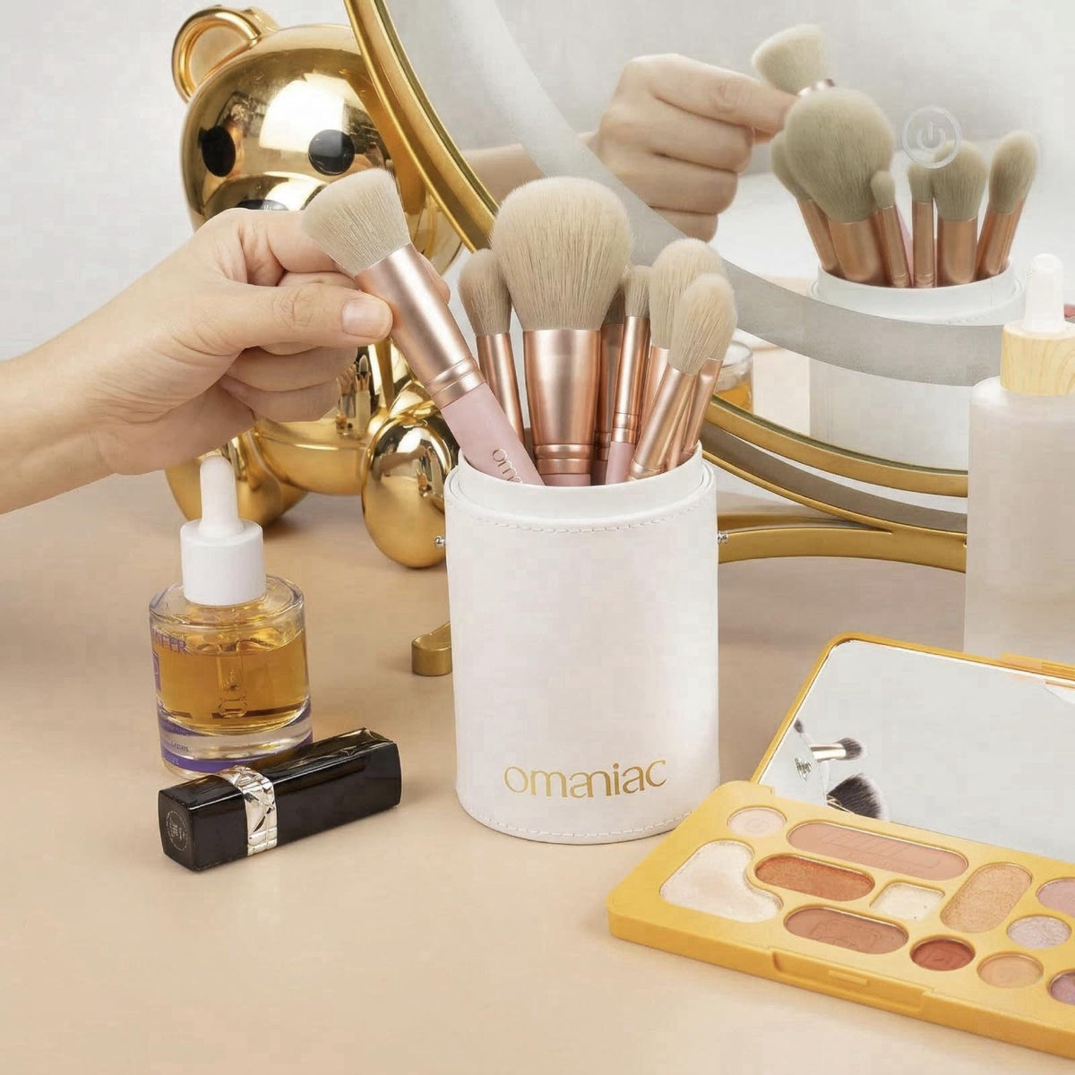 OMANIAC 20Pcs Makeup Brush Set Professional - Cruelty-Free Beauty Gift Kit for Beginners & Women - Premium Synthetic Fou