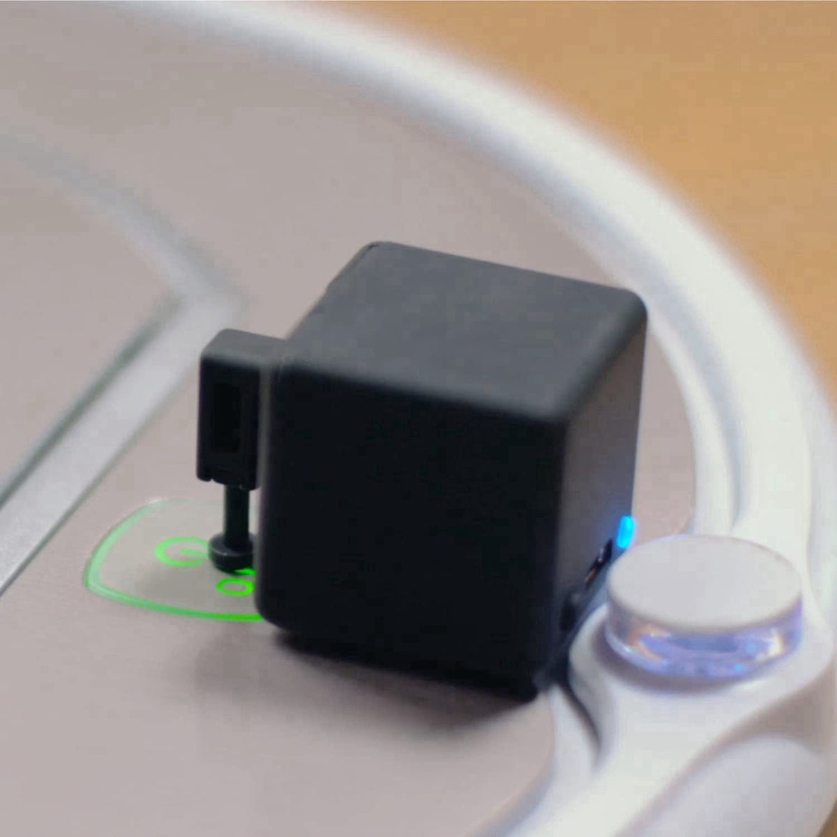 SENCKIT Smart Switch Button Pusher: Wireless App or Timer Control, No Wiring, Smart Bluetooth Fingerbot for Light Switch